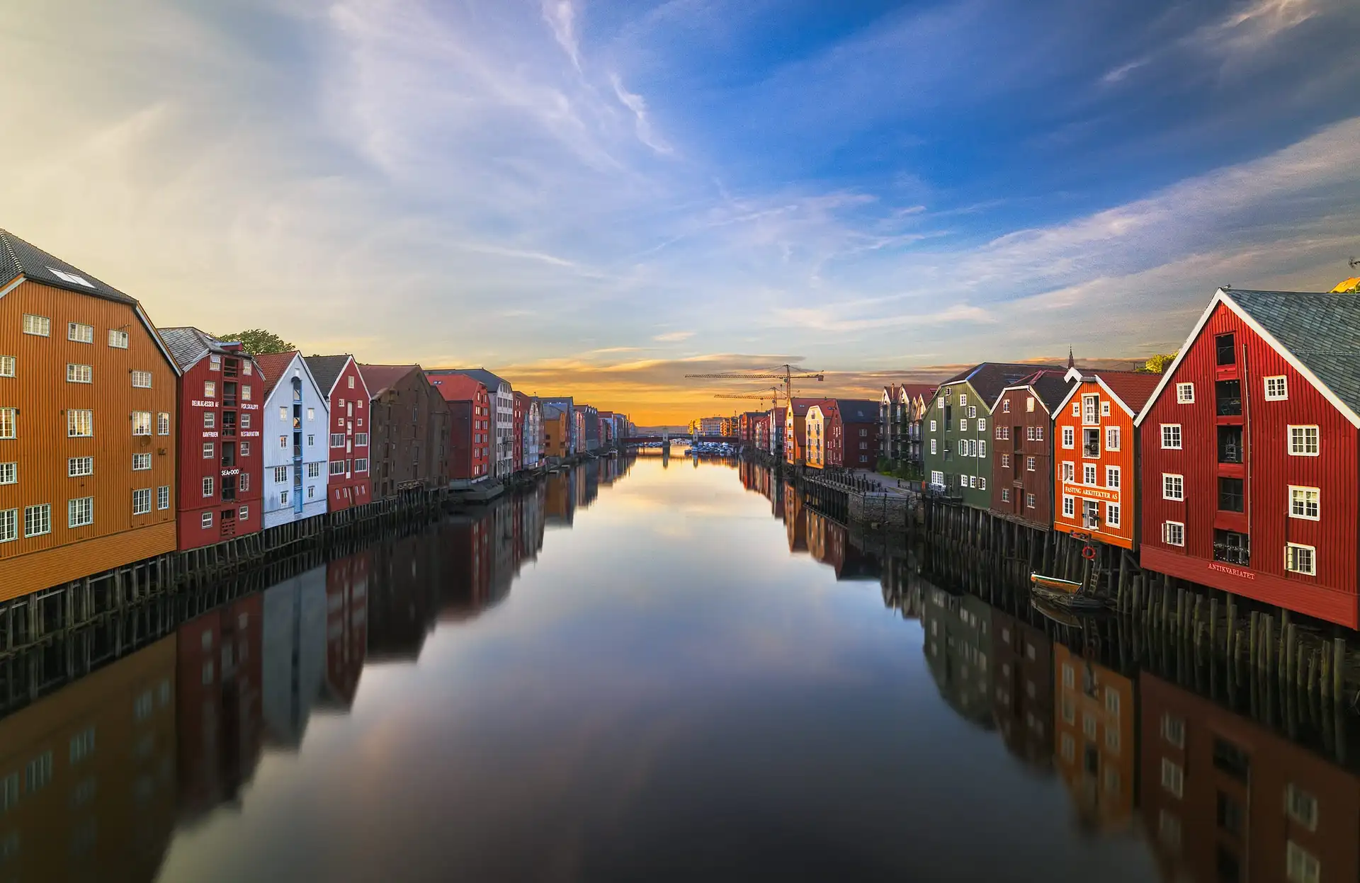 Bryggene langs Nidelva i Trondheim